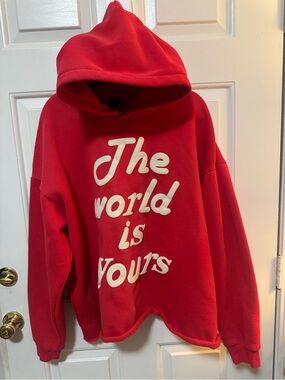 Millii Merch Red Cropped Hoodie W/ Pockets “The World Is Yours” Mens Sz XXL RARE